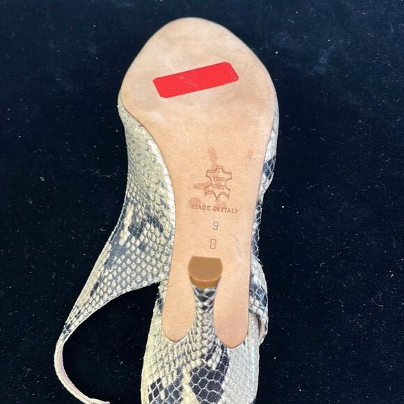 Isaac Mizrahi Snake Pattern Peep Toe Heels - Picture 11 of 12